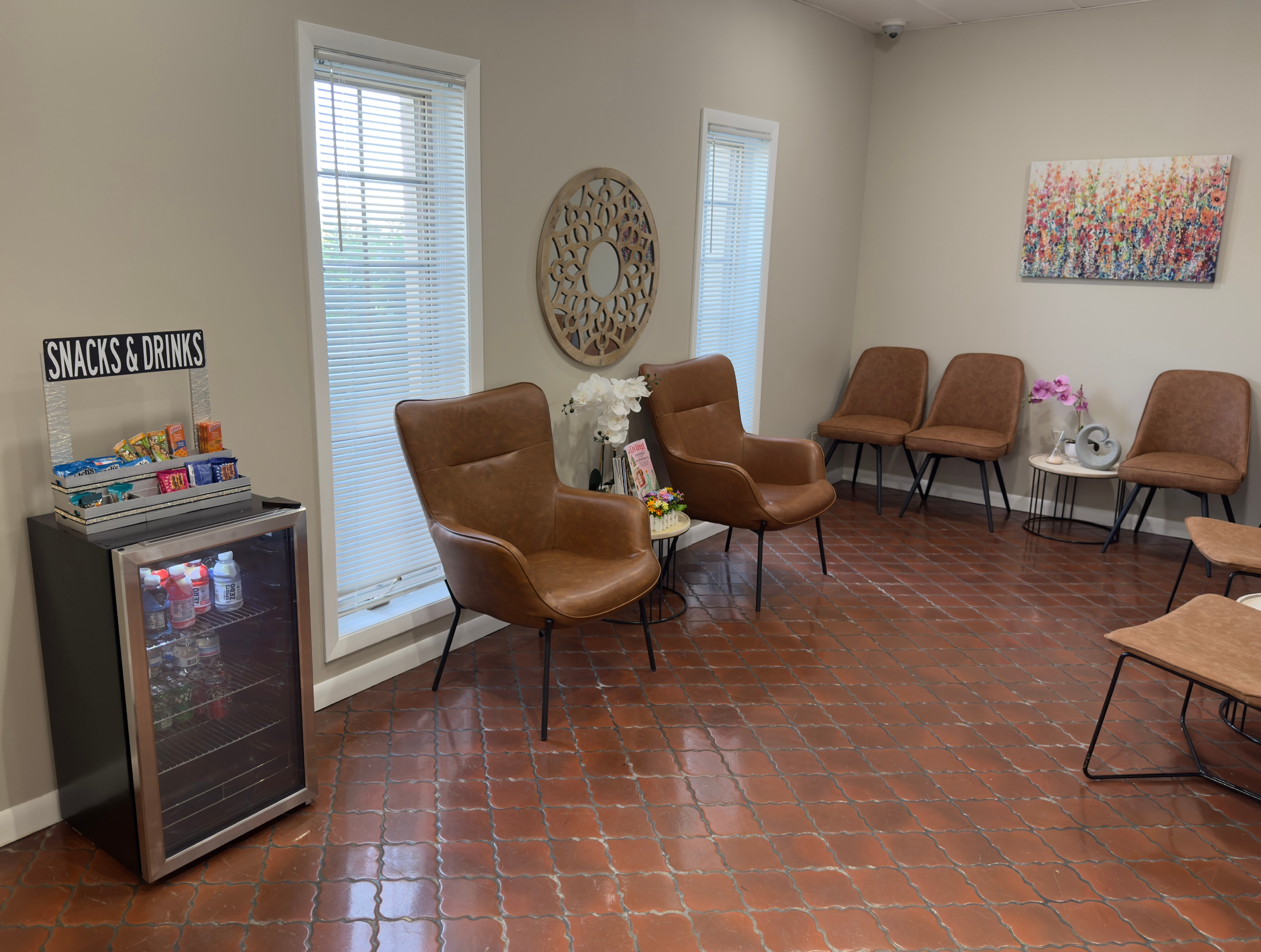 Calm Illiana Vascular Center reception area